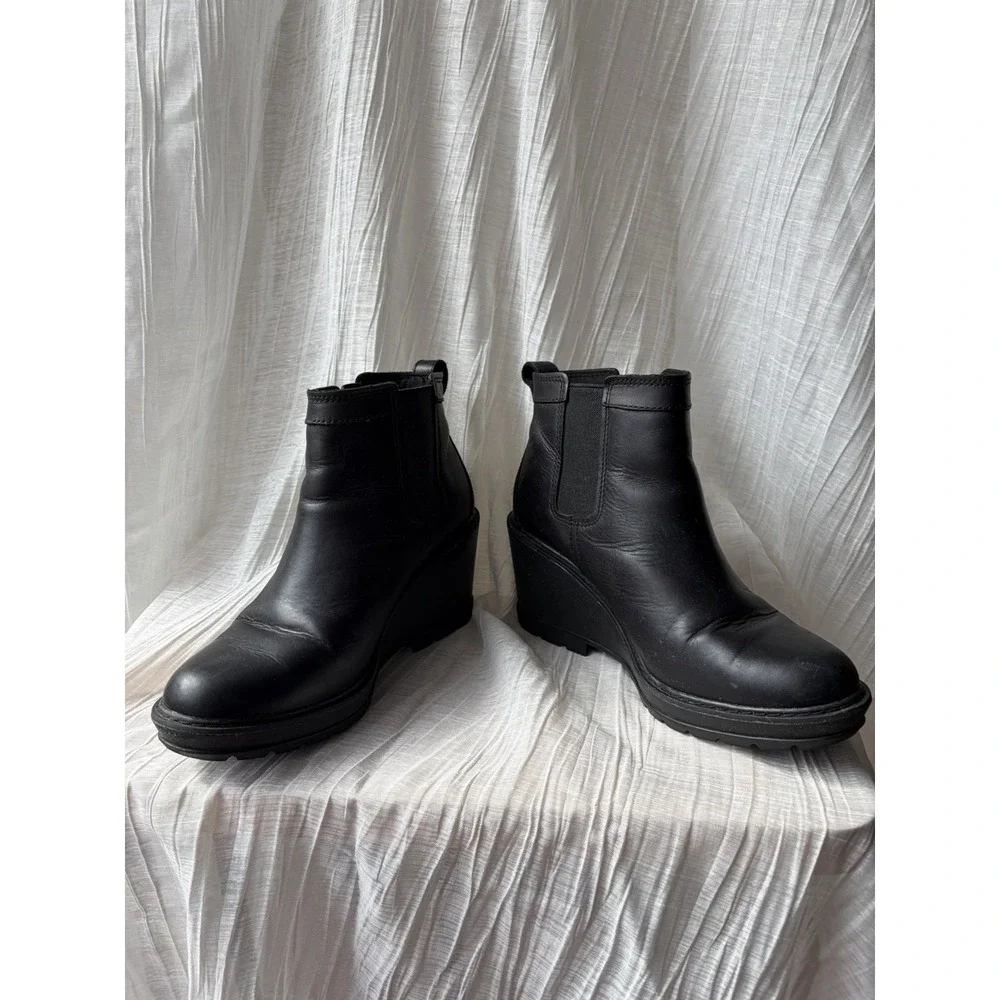 Timberland Defender Women's Black Leather Chelsea Ankle Wedge Boots US 8.5